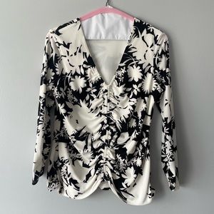 Bailey 44 top medium